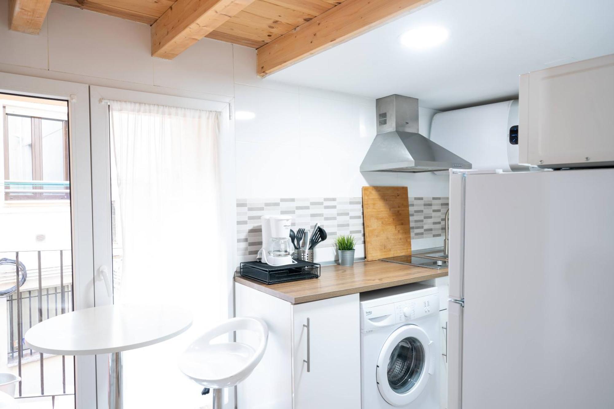 Apartamentos Go - Leopoldo Cano Center Вальядолид Экстерьер фото