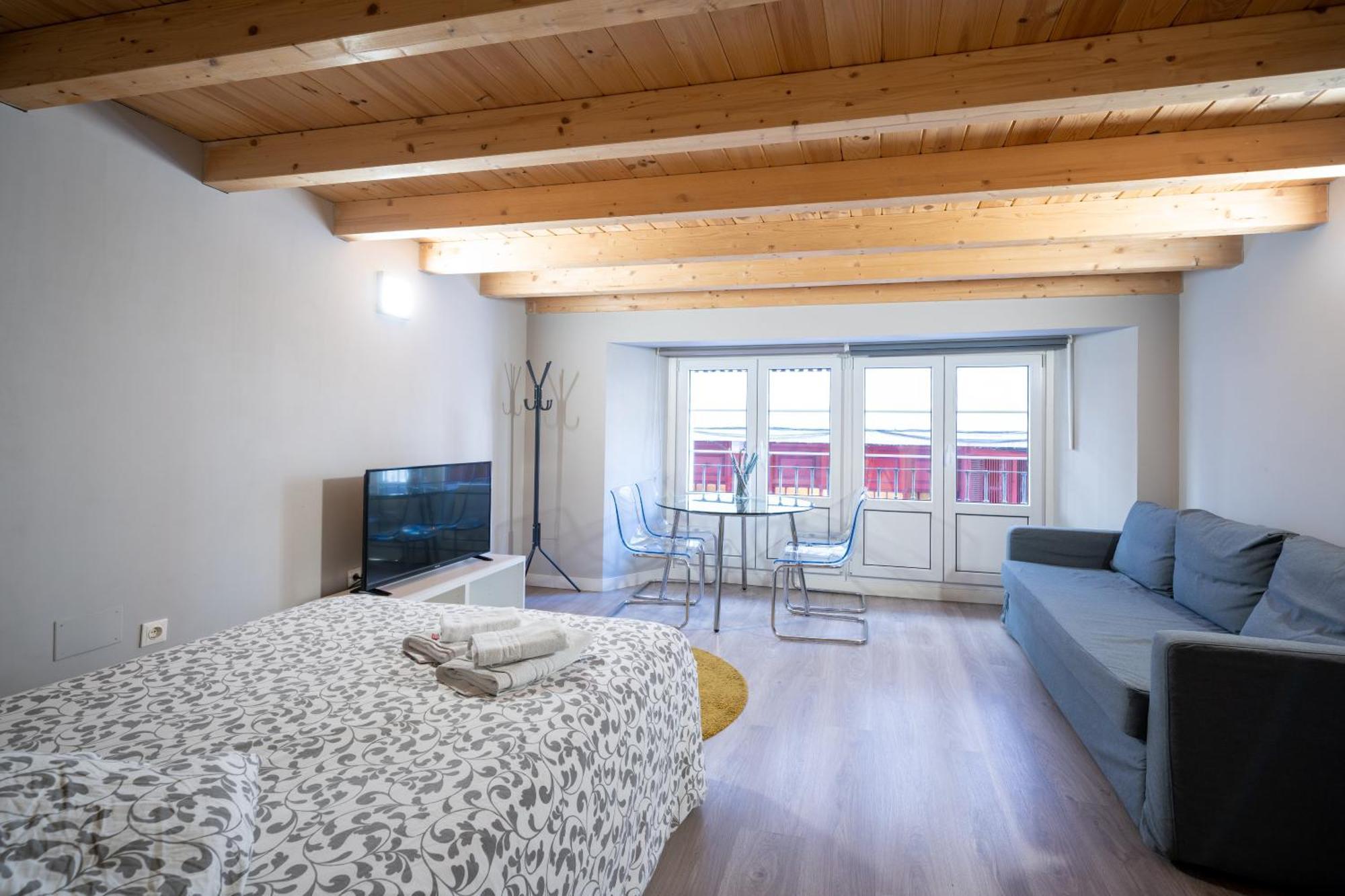 Apartamentos Go - Leopoldo Cano Center Вальядолид Экстерьер фото