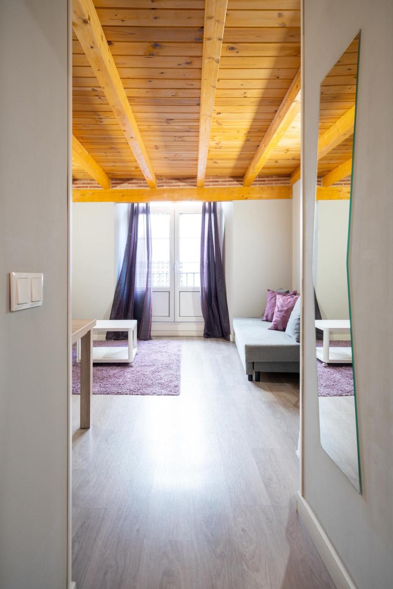 Apartamentos Go - Leopoldo Cano Center Вальядолид Экстерьер фото
