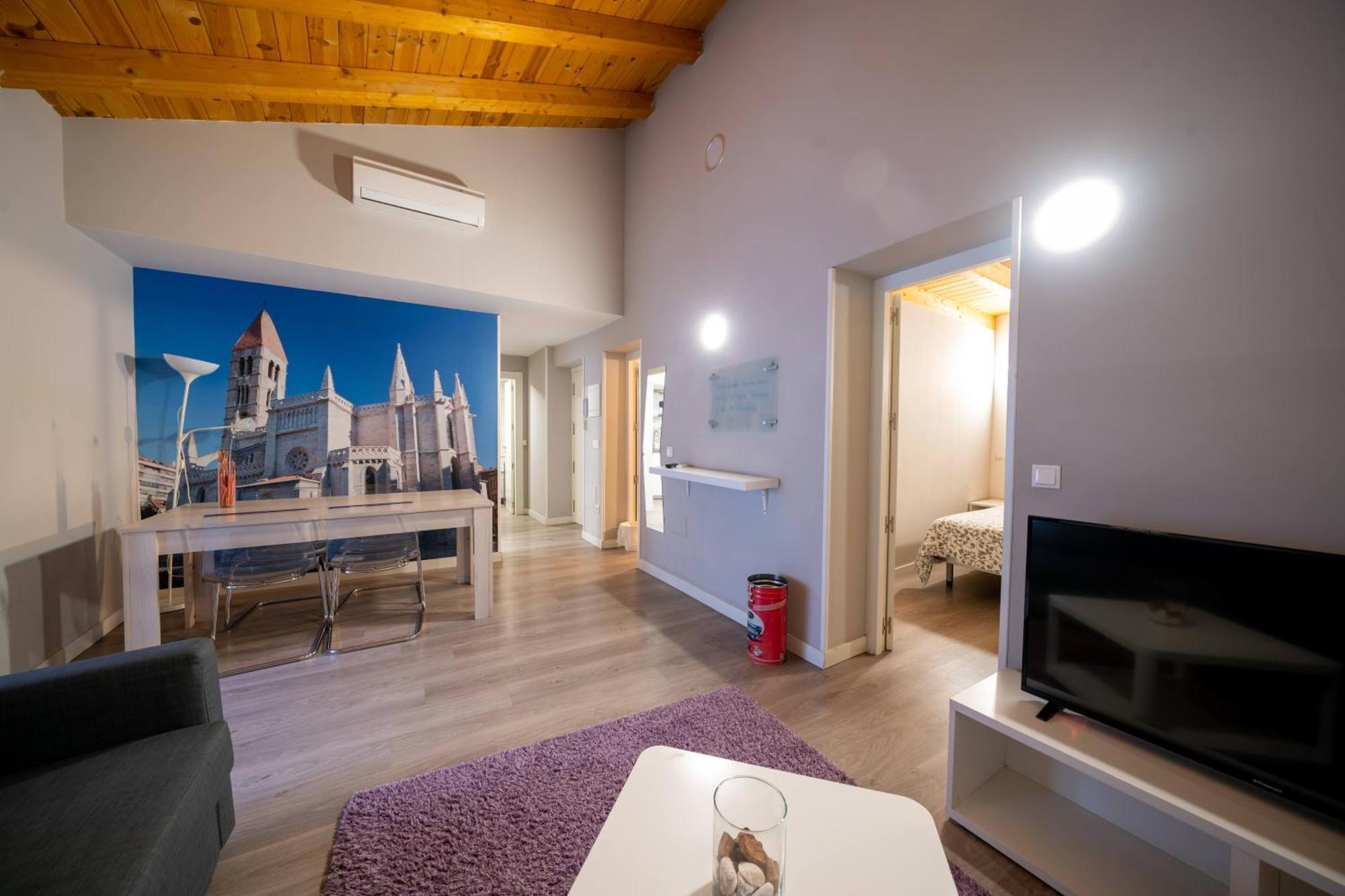 Apartamentos Go - Leopoldo Cano Center Вальядолид Экстерьер фото
